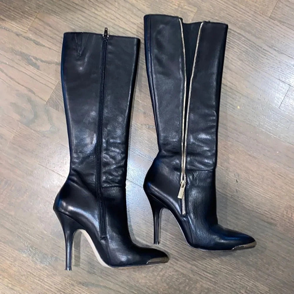 RED SAKS FIFTH AVENUE knee high boots - Picture 3 of 11